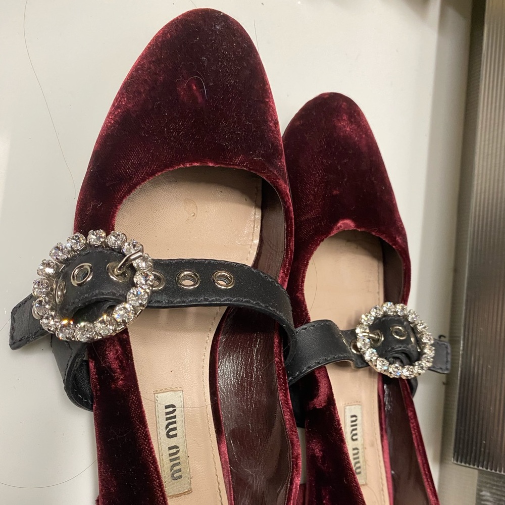 Lovely’s flats by Miu Miu - Picture 2 of 3